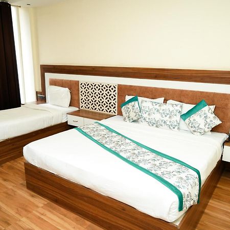 Rayta Hills Resort Nāi Esterno foto